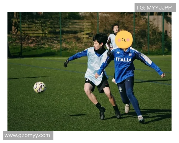 探秘足球明星生活揭秘谁在球场外没有保镖的真实故事